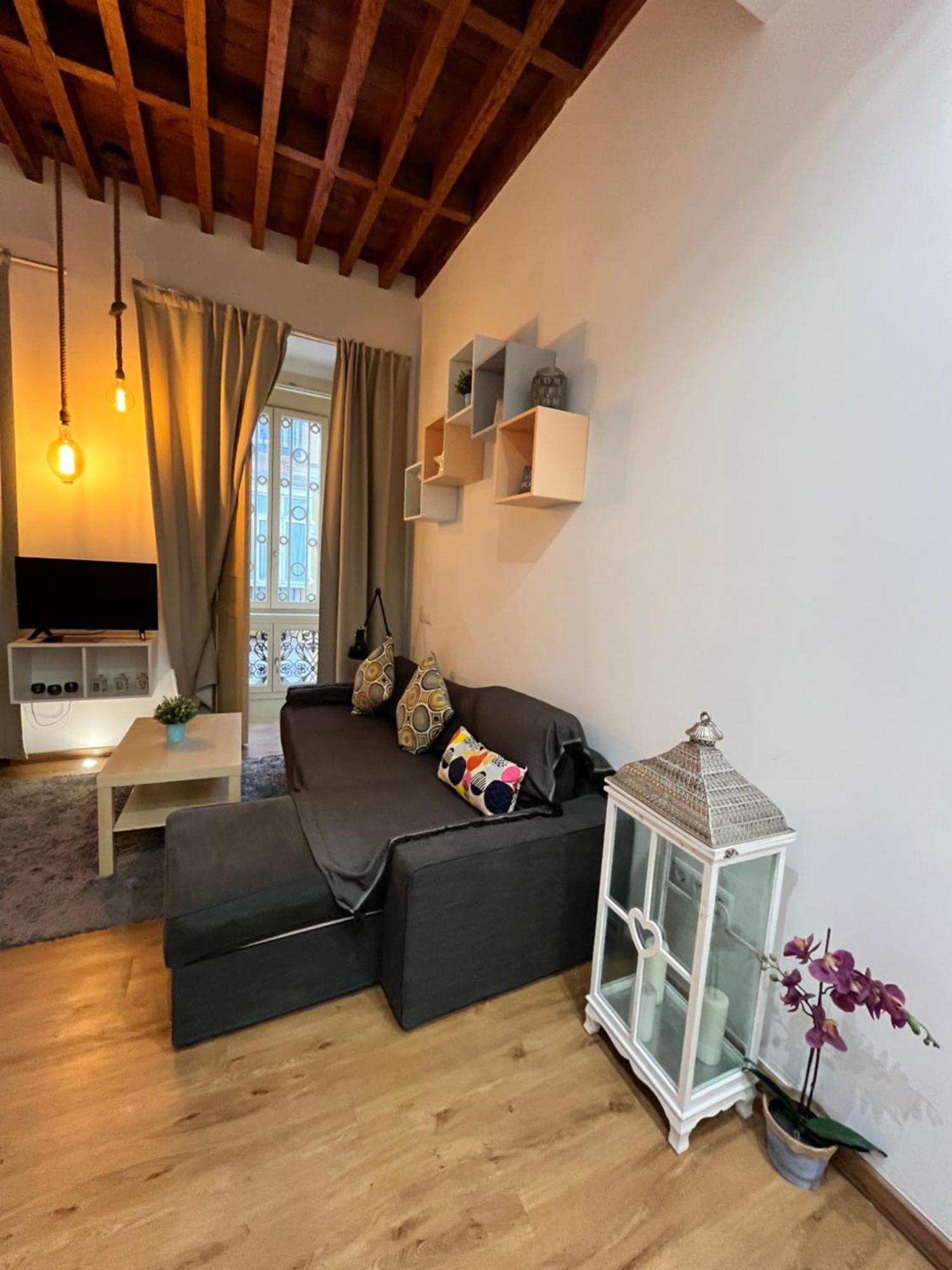 Larios Deluxe Studio Malaga Luaran gambar